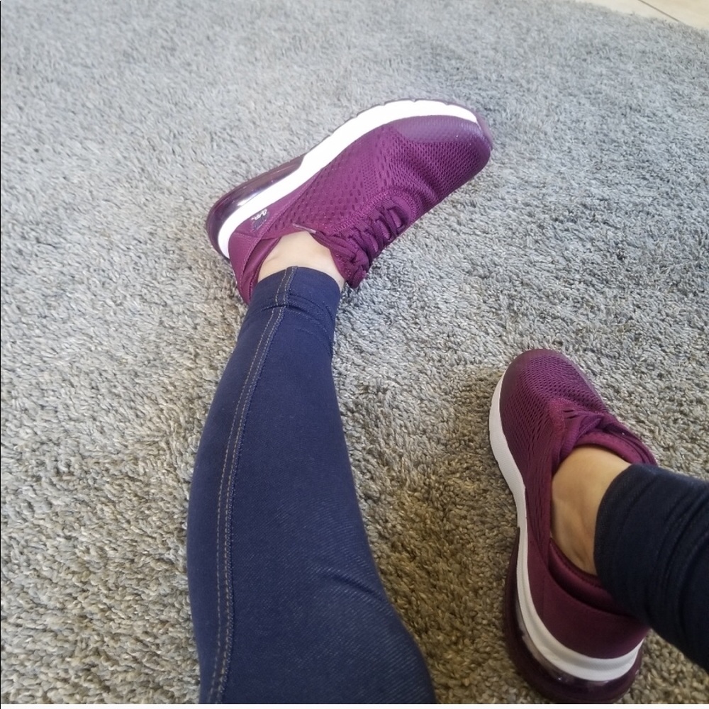 Running shoes